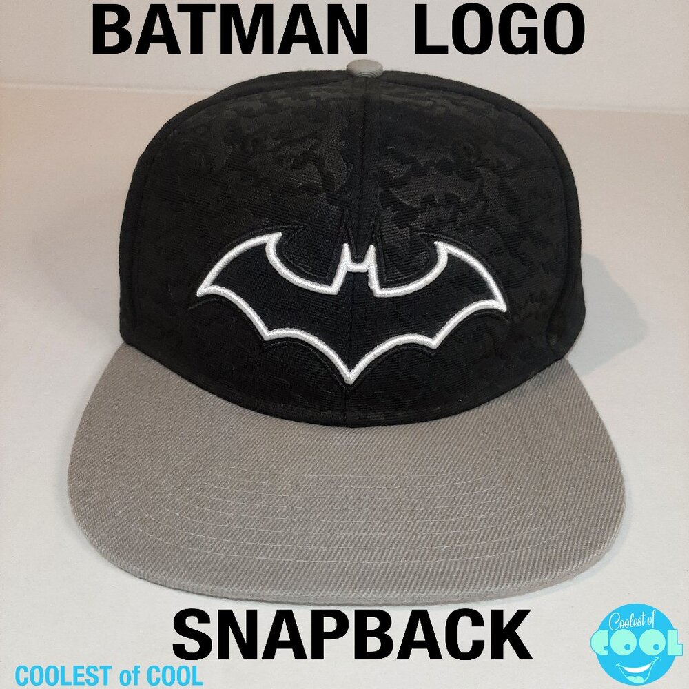 Batman logo snapback hat Embroidered Batwing on black bats Adjustable Strap OSFM